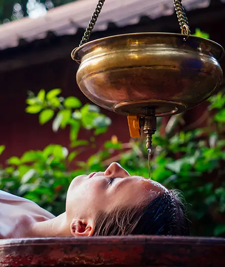Shiro Abhyanga Massage